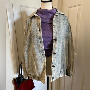 SOLD!! 80s 90s VINTAGE OVERSIZED ACID WASH LIGHTWEIGHT JEAN JACKET